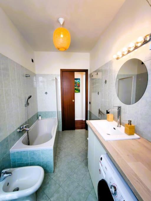 Casa Albertina Grazioso Appartamento Vicino Alla Stazione 蒙扎 外观 照片