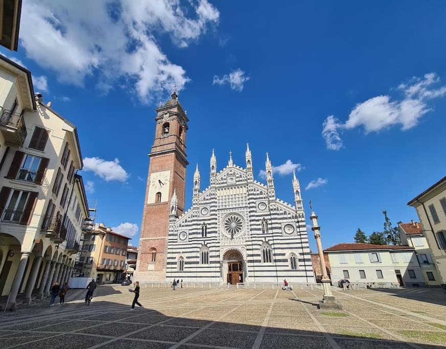 Casa Albertina Grazioso Appartamento Vicino Alla Stazione 蒙扎 外观 照片